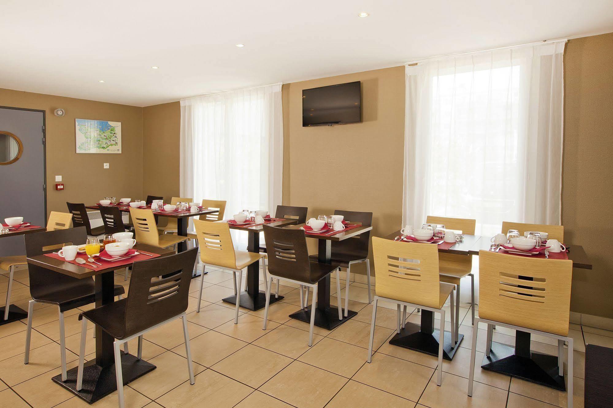 Sejours & Affaires Caen Le Clos Beaumois Εξωτερικό φωτογραφία